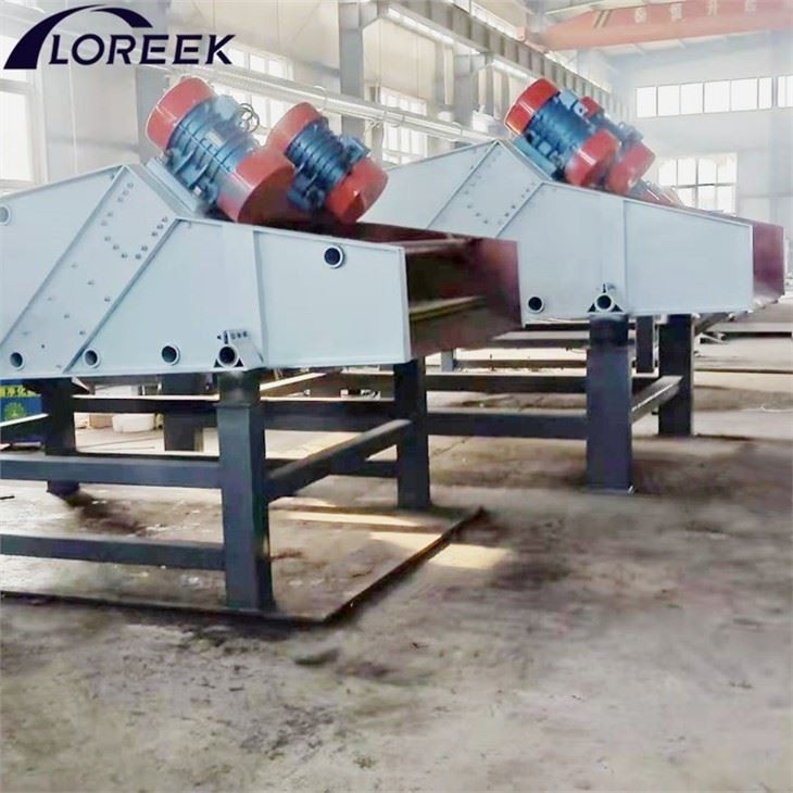 Tailings dewatering screen